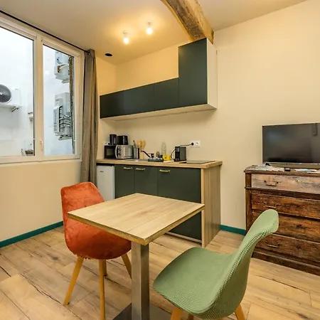 Le Figuier - De Charme Apartment *